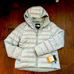 The North Face women’s Aconcagua Hoodie, silver blue color, size medium. NWT